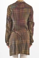 hüftlange und schmale viskose karo-bluse mit hemdblusenkragen