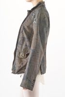 handbemalter und klassischer woll-blazer mit haken & schlingen