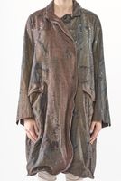 handbemalter karo-woll-mantel mit leichter ballonform und revers