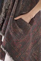 asymmetrische fransen-weste mit gürtel-applikation